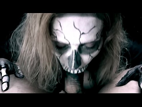 ❤️ Demona knabino suĉanta kokon per sia nigra buŝo kaj glutante kumon. ❌ Porno ĉe eo.milfnut-net.ru